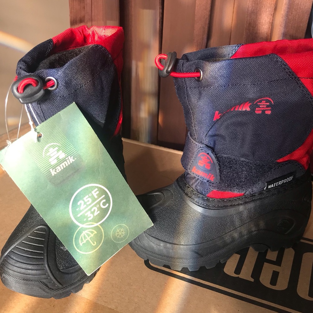 Kamik toddler boots size 8